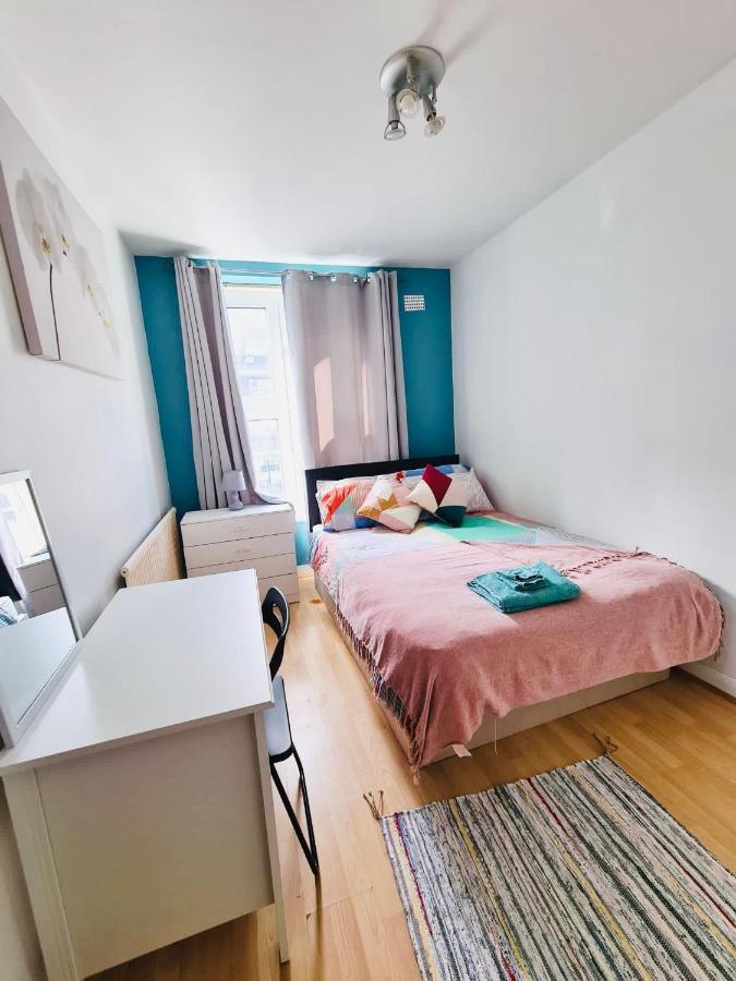 Stunning 3 Bedroom Flat In Stockwell London Exterior foto