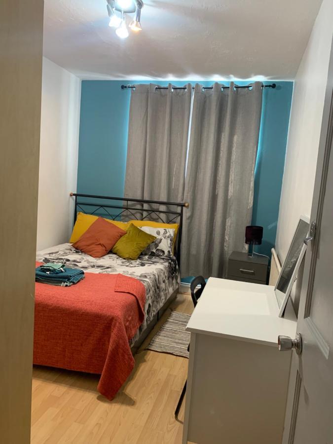 Stunning 3 Bedroom Flat In Stockwell London Exterior foto