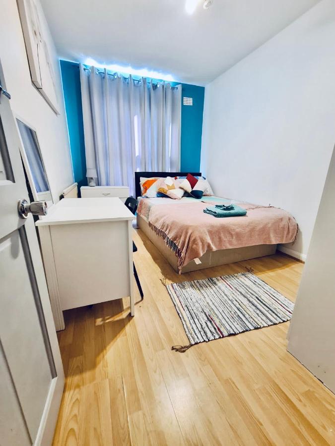 Stunning 3 Bedroom Flat In Stockwell London Exterior foto