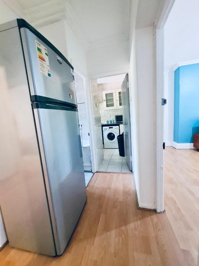 Stunning 3 Bedroom Flat In Stockwell London Exterior foto