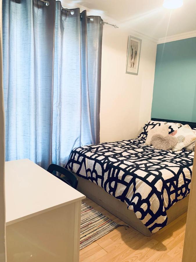 Stunning 3 Bedroom Flat In Stockwell London Exterior foto