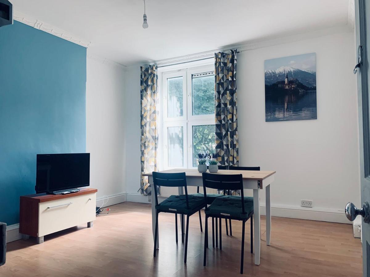 Stunning 3 Bedroom Flat In Stockwell London Exterior foto